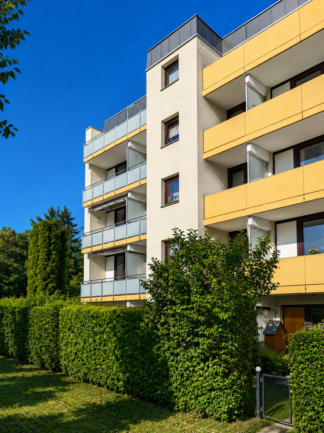 2-Zimmer-Wohnung im Wohnpark St. Emmeram Wohnung zum Kauf in Bogenhausen, St. Emmeram in Isarnähe WEBER Immobilien Vermittlung in München.
